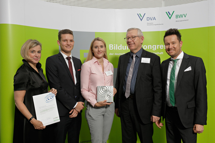 1. Preisträger, Allianz Deutschland AG, Projekt „Reverse Mentoring in der Berufsausbildung“